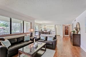 130 Brackenwood Road, Palm Beach Gardens