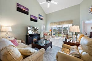 2602 Fairway Drive N, Jupiter, FL 33477 Sold 03/11/25