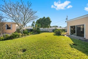 952 Francis Street, West Palm Beach, FL 33405 Sold 03/17/25