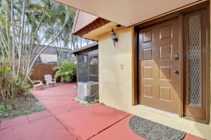 3518 Gardens East Drive B, Palm Beach Gardens, FL 33410 Sold 06/13/25