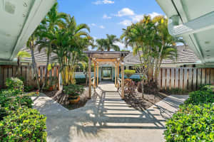 1127 E Seminole Avenue 4b, Jupiter, FL 33477 - MLS#R11059900