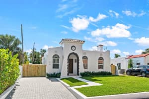 610 Park Place, West Palm Beach, FL 33401 Sold 04/25/25