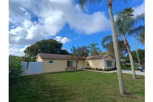 5122 Pine Tree Drive, Delray Beach, FL 33484 Sold 04/04/25
