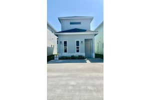412 NW 13th Avenue, Boynton Beach, FL 33435 - MLS#R11059960