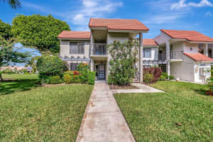 5659 Fairway Park Drive 101, Boynton Beach, FL 33437 Sold 07/15/25