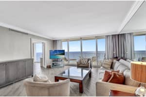 2774 S Ocean Boulevard 802, Palm Beach, FL 33480 Sold 07/31/25
