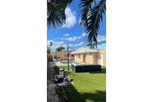 233 SE 4 Avenue, Delray Beach, FL 33483 Sold 02/28/25