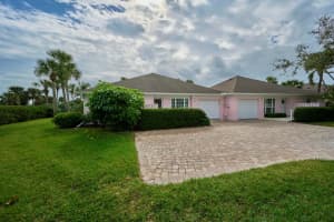 300 Harbour Drive, Vero Beach, FL 32963 - MLS#R11060022