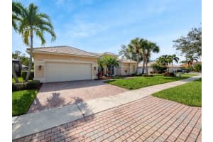 3382 SE Suntree Place, Stuart, FL 34997 Sold 04/17/25