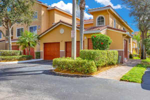 400 Scotia Drive 106, Hypoluxo, FL 33462 Sold 05/12/25