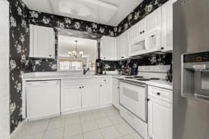 6112 Huntwick Terrace 307, Delray Beach, FL 33484 Sold 03/21/25