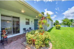 709 SW Rocky Bayou Terrace 709, Port Saint Lucie, FL 34986 Sold 04/17/25