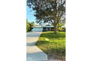 3044 SE Orange Tree Place, Stuart, FL 34997 Sold 05/19/25
