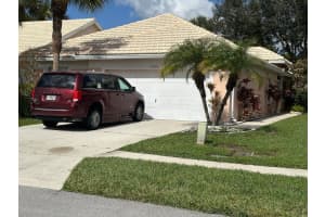 12846 Hampton Lakes Circle, Boynton Beach, FL 33436 Sold 03/28/25