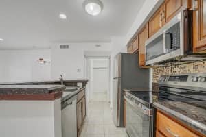 4799 Via Palm Lake 1603, West Palm Beach, FL 33417 Sold 04/16/25