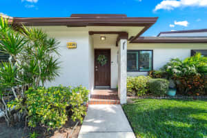 3328 S Carambola Circle S 3328, Coconut Creek, FL 33066 Sold 04/18/25