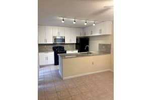 579 Green Springs Place, West Palm Beach, FL 33409 Sold 09/19/25