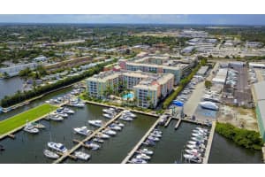 802 W Windward 402 Way 402, Lantana, FL 33462 Sold 08/01/25