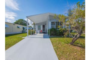 4 Oliva Road, Port Saint Lucie, FL 34952 - MLS#R11060415