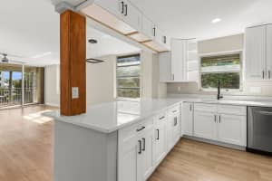 1 Harbourside Drive, Delray Beach, FL 33483 - MLS#R11060438