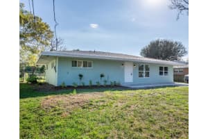 121 Wisteria Avenue, Fort Pierce, FL 34982 Sold 04/10/25