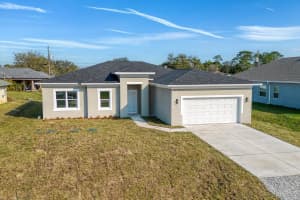 8056 102nd Court, Vero Beach, FL 32967 Sold 04/30/25