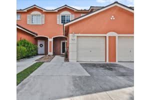 905 NW 100th Avenue, Pembroke Pines, FL 33024 Sold 04/16/25