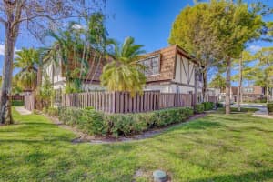 128 Weybridge B Circle B, Royal Palm Beach, FL 33411 Sold 05/06/25