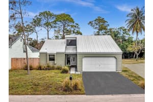436 Park Forest Way, Wellington, FL 33414 Sold 02/24/25