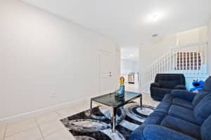 2701 SE 10th Street, Homestead, FL 33035 Sold 06/06/25