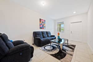 2701 SE 10th Street, Homestead, FL 33035 Sold 06/06/25