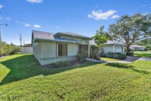 2320 Riviera Drive, Delray Beach, FL 33445 - MLS#R11060599