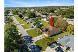 1589 SE Minorca Avenue, Port Saint Lucie, FL 34952 Sold 03/13/25