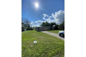 618 Coconut Avenue N, Port Saint Lucie, FL 34952 Sold 03/04/25