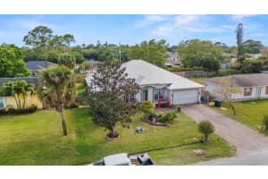 520 NW Goldcoast Avenue, Port Saint Lucie, FL 34983 Sold 04/11/25