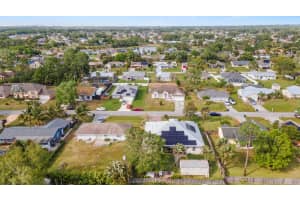 520 NW Goldcoast Avenue, Port Saint Lucie, FL 34983 Sold 04/11/25