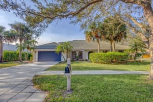 6661 Lakeland Court, Jupiter, FL 33458 Sold 04/03/25