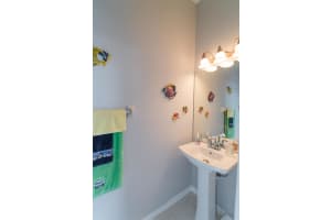 2498 3rd Place SW, Vero Beach, FL 32962 Sold 04/14/25