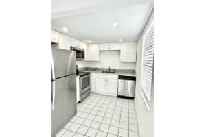 146 Burgundy D, Delray Beach, FL 33484 Sold 04/29/25