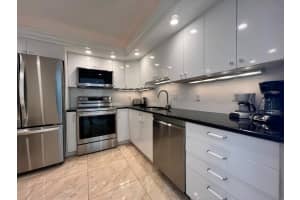 3546 Ocean Boulevard, South Palm Beach, FL 33480 - MLS#R11060792