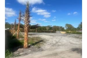 447 Tall Pines Road, West Palm Beach, FL 33415 - MLS#R11060808