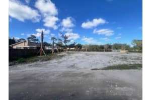 447 Tall Pines Road, West Palm Beach, FL 33415 - MLS#R11060808