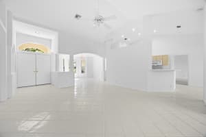 1040 Egret Circle Circle N, Jupiter, FL 33458 Sold 07/24/25