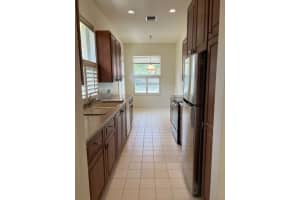 142 S Hampton Drive, Jupiter, FL 33458 Sold 04/16/25