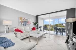 2901 S Palm Aire Drive 607, Pompano Beach, FL 33069 Sold 08/08/25