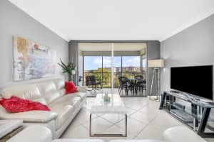 2901 S Palm Aire Drive 607, Pompano Beach, FL 33069 Sold 08/08/25