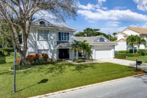 10272 Hunt Club Lane, Palm Beach Gardens, FL 33418 Sold 04/03/25