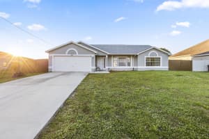 791 SW Hillsboro Circle, Port Saint Lucie, FL 34953 - MLS#R11061049