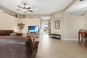 3159 Ashford Square, Vero Beach, FL 32966 Sold 04/14/25