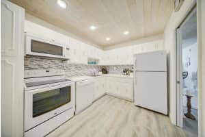 3100 N Course Lane 507, Pompano Beach, FL 33069 Sold 03/24/25